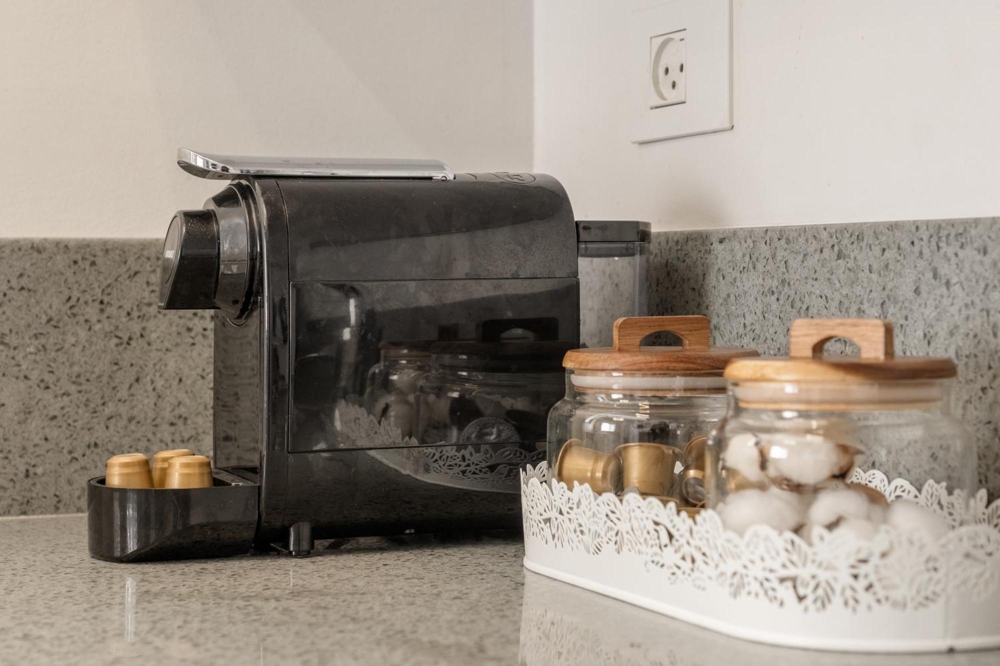 Dinning Room, Bedroom And Balcony Jerusalem Ngoại thất bức ảnh